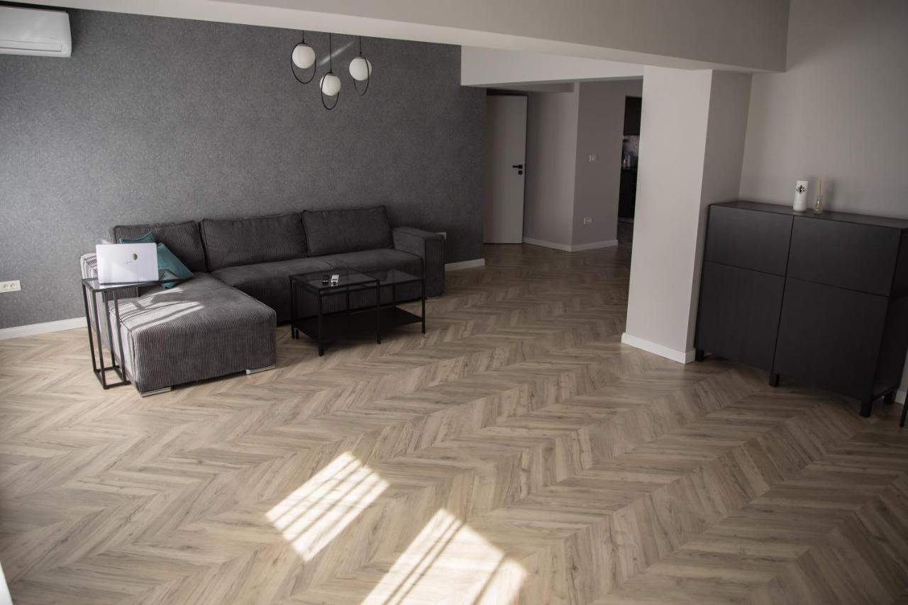 Sabrini Residence B3 Timisoara Old Town Екстериор снимка